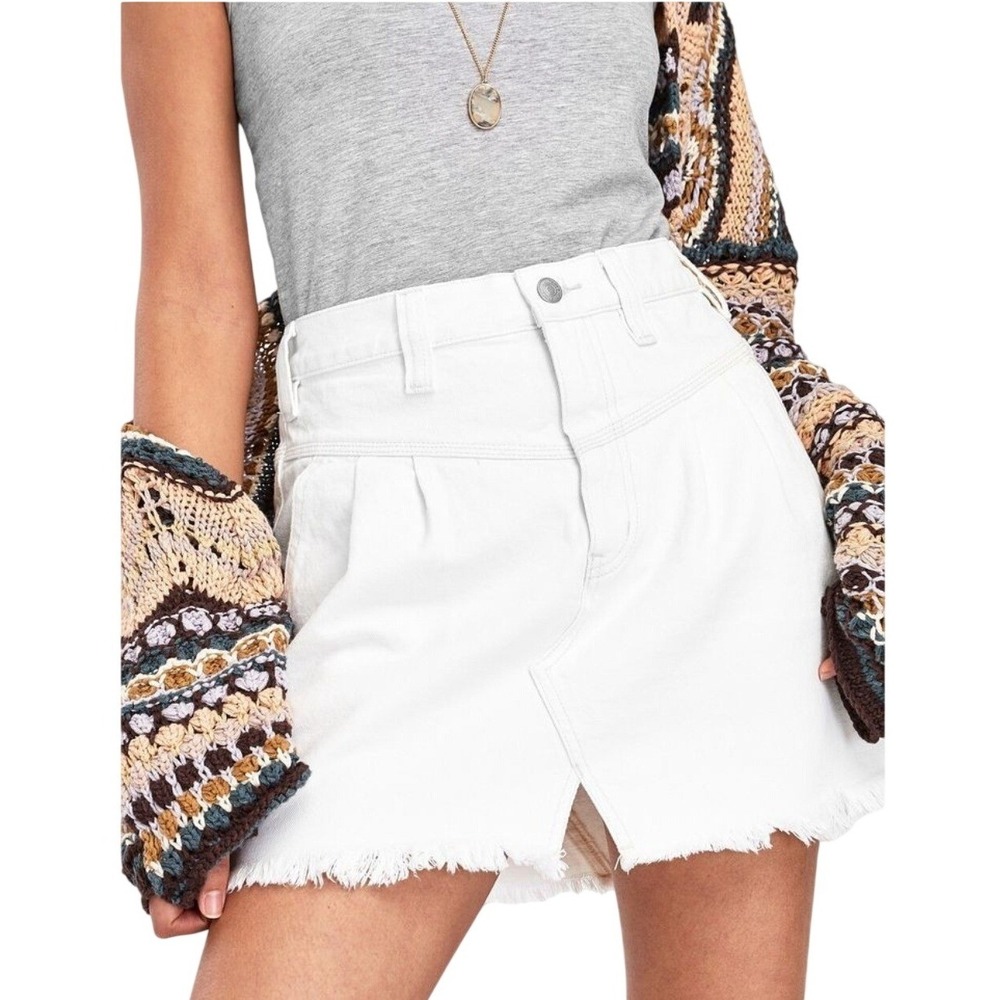 Free People We The Free Sidecar White Denim Mini Skirt Pleated Raw Hem Sz 30